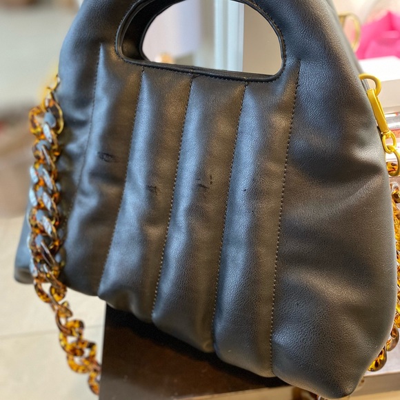 Limited edition Fawn Design quilted handbag with tortoise shell chain. - Picture 6 of 8